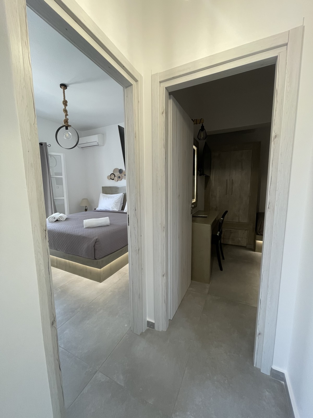 3. ROOM 13