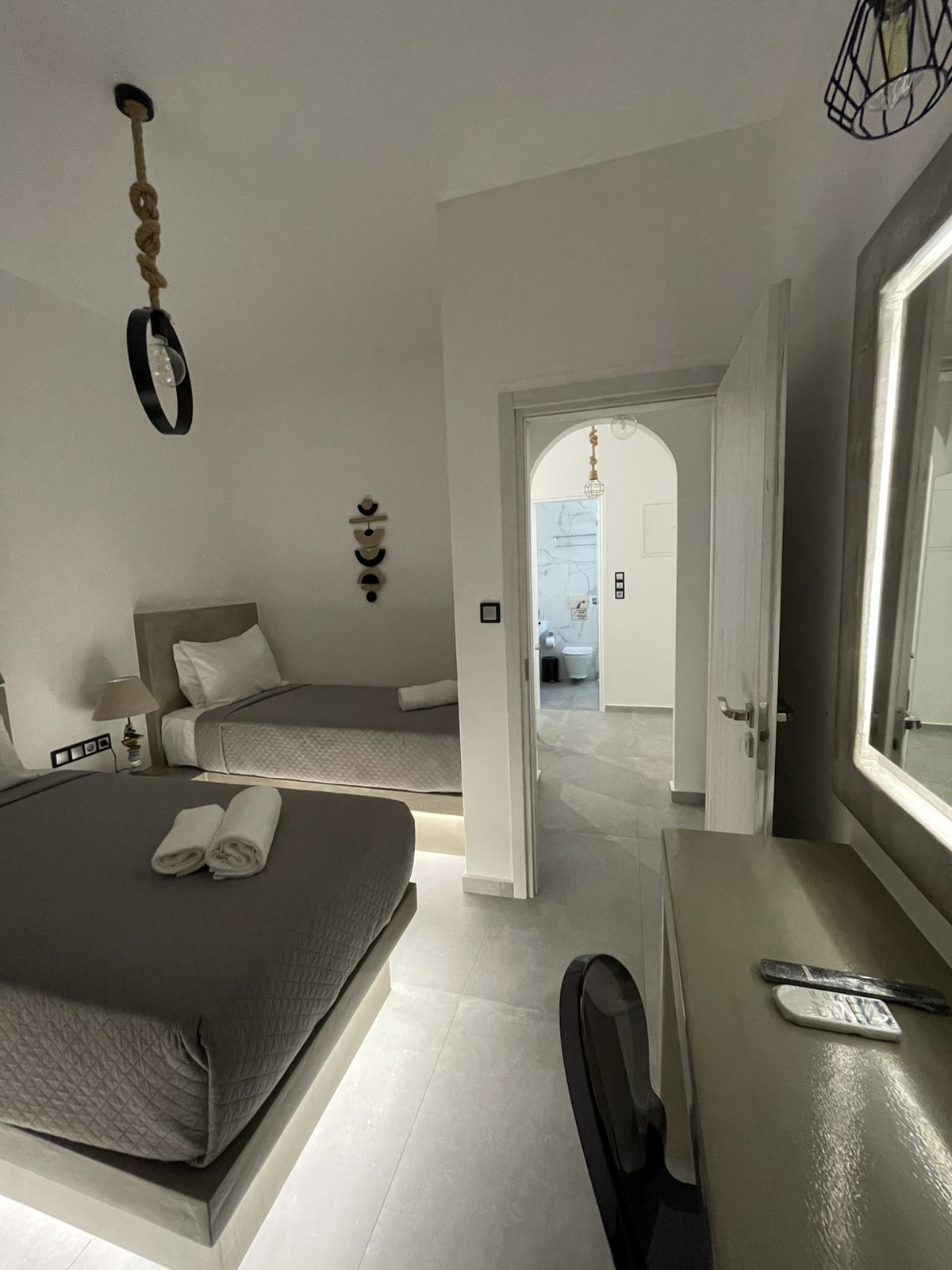 5.-ROOM-13