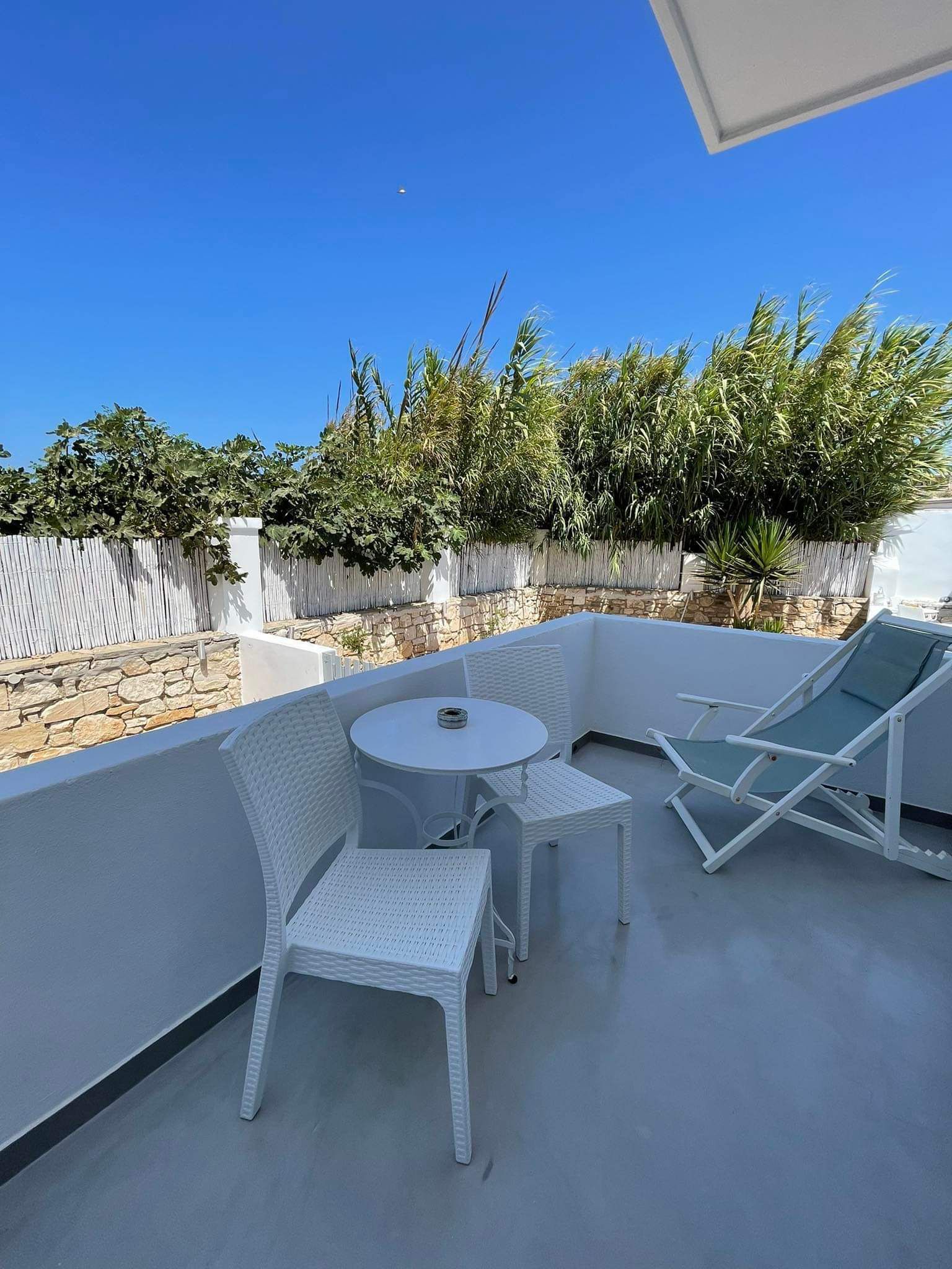 Superior-Double-Room-with-Garden-View-balcony-1 (1)