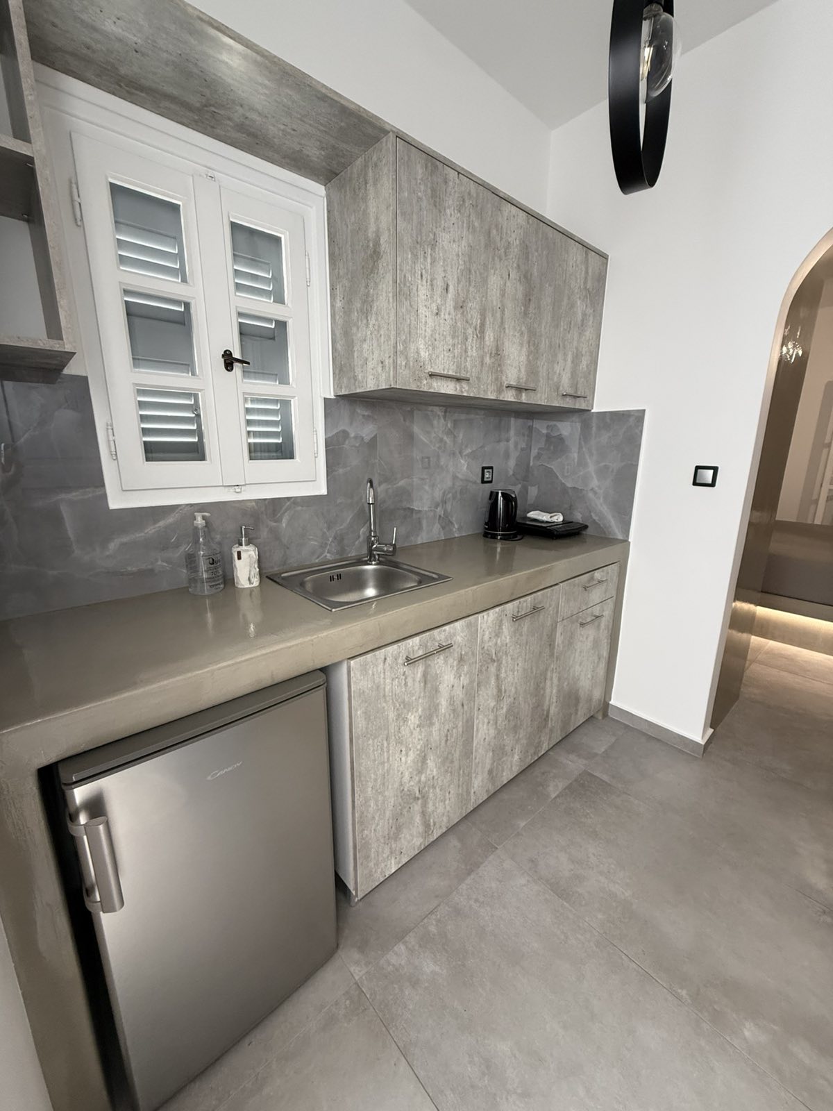 ROOM 7 (7)